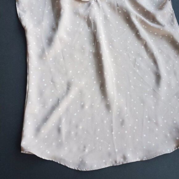 šLaurenĀ ConradābeigeāBlouse - Picture 8 of 8